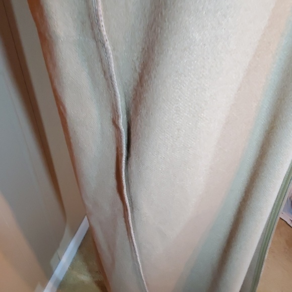 Burberry's Trenchcoat Liner - Picture 8 of 8